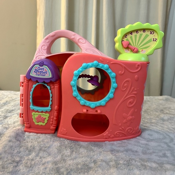 Littlest Pet Shop Other - LPS Littlest Pet Shop Get Better Center Vet Playset With Pets